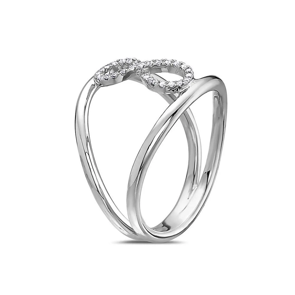 18k White Gold Right Hand Ring 0.11 CT