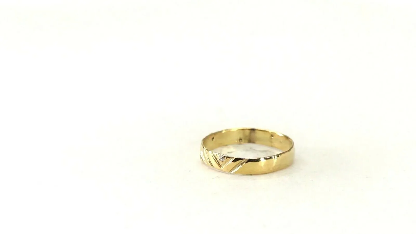 Elegant 22k Solid Gold Ladies Band Ring 7.75 Size Resizable r2938mon