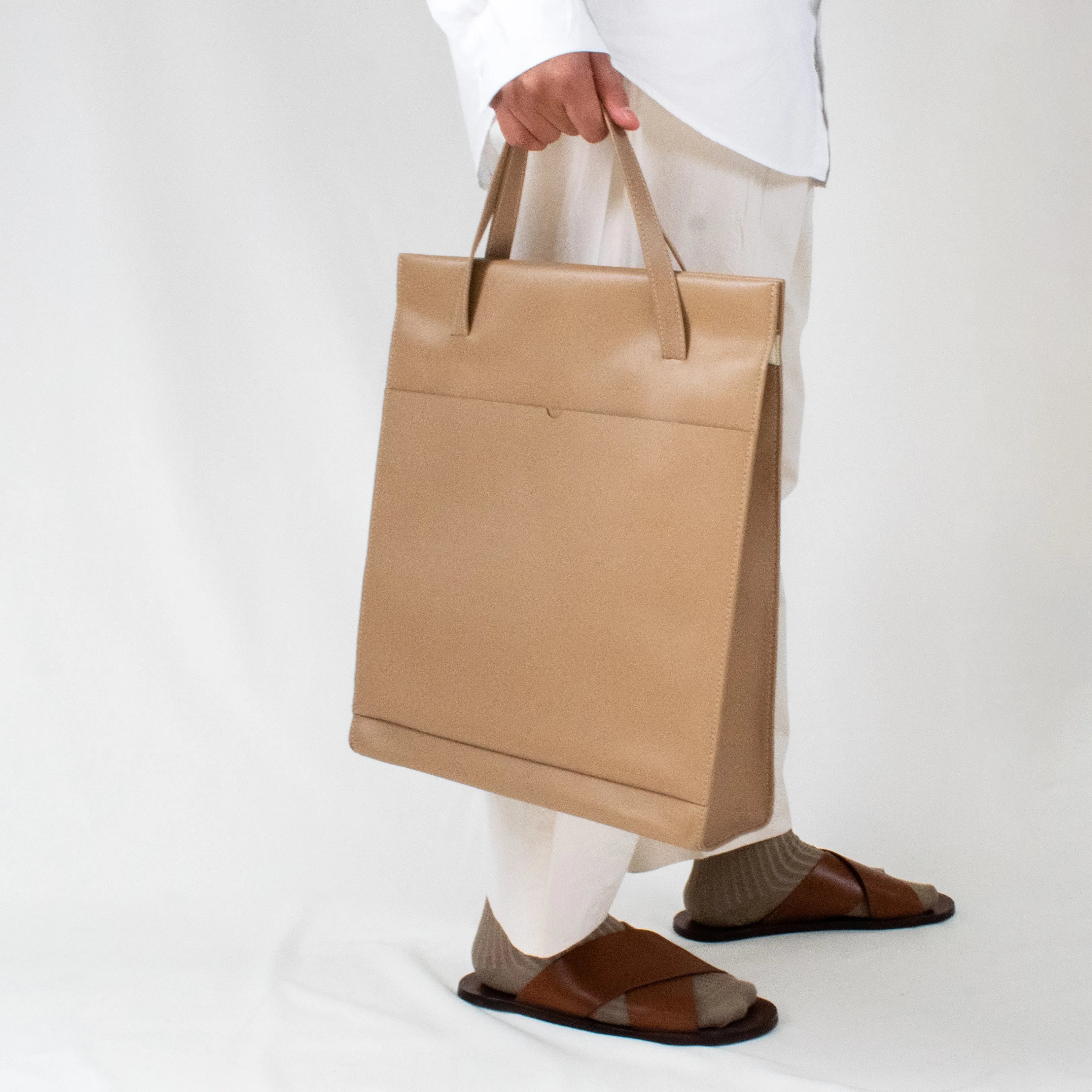 Adjustable Tote Bag in Sand