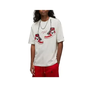 Air Jordan Men's 1985 Lost and Found Tee Short Sleeve Shirt