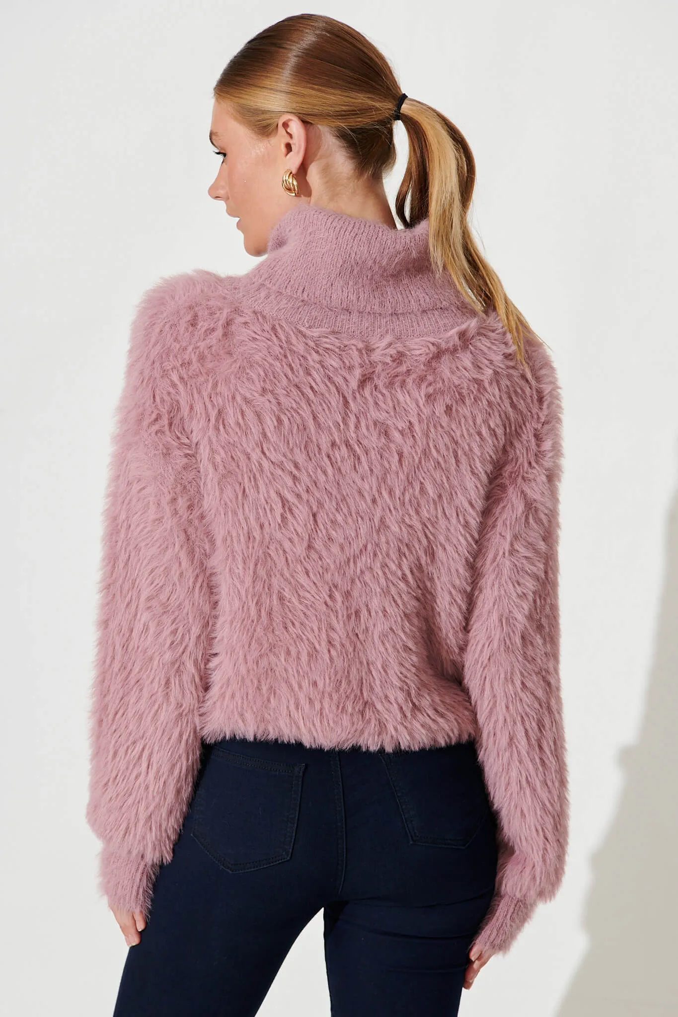 Aline Fluffy Knit In Pink Wool Blend