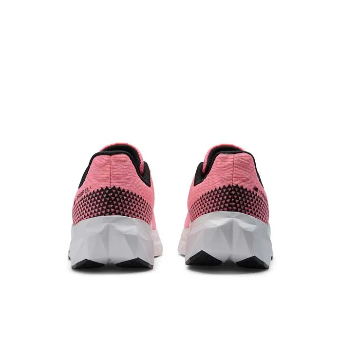 Big Girl New Balance FuelCell Propel v5 in Ultra Pink/Black