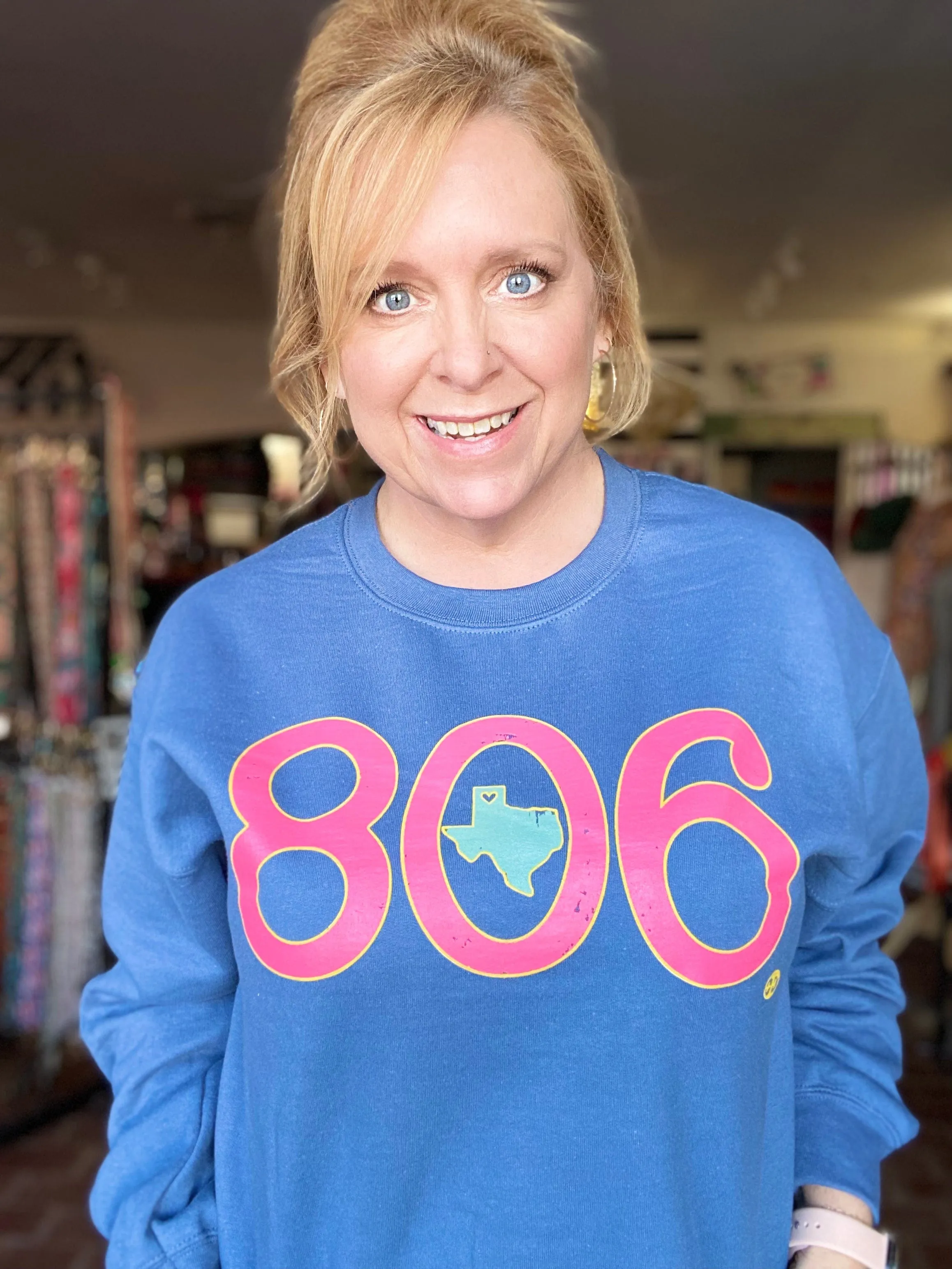 Blue 806 Sweatshirt Bright Color