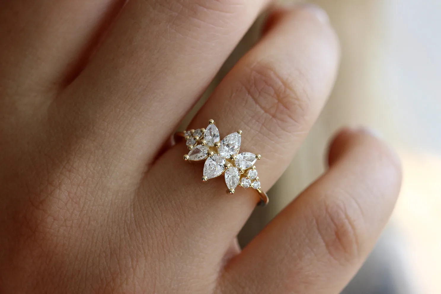 Cluster Ring Set With Diamonds - VS Diamond Ring - Flora