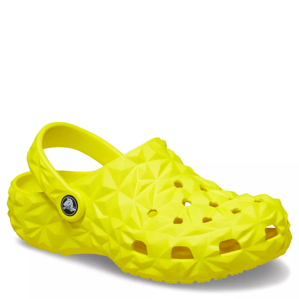 CROCS  GIRLS LITTLE-BIG KID CLASSIC GEOMETRIC CLOG