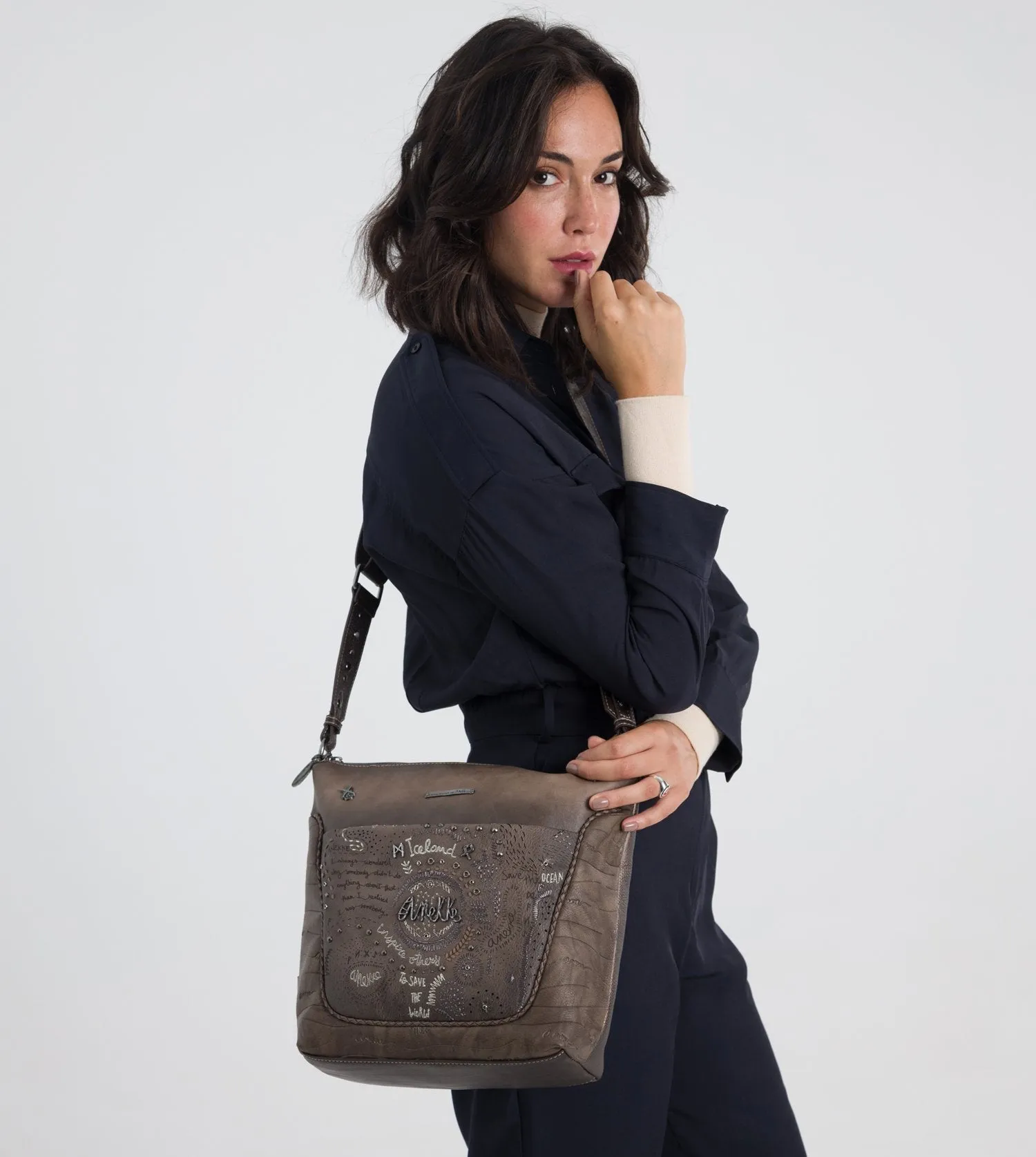 Delightful Rune shoulder bag