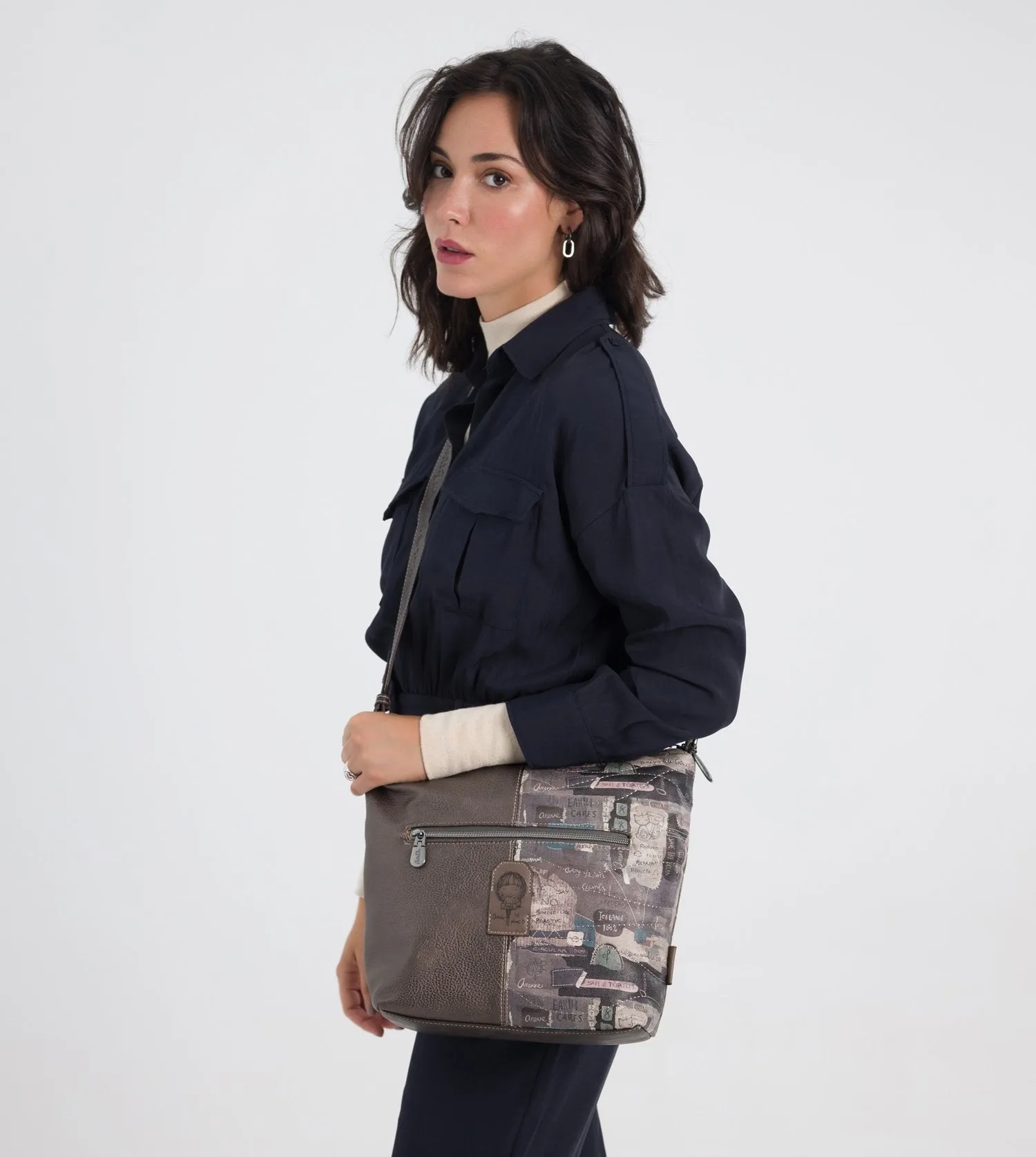 Delightful Rune shoulder bag