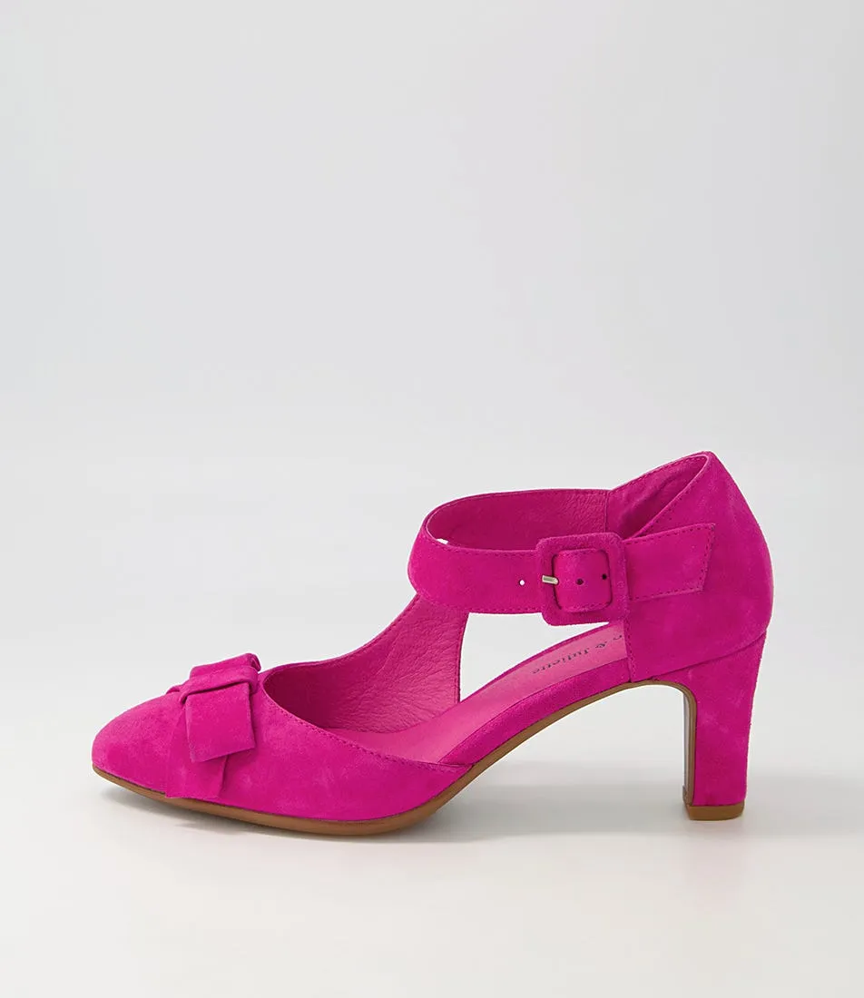 DJANGO & JULIETTE Tunis Fuchsia Suede Mary Jane Heels