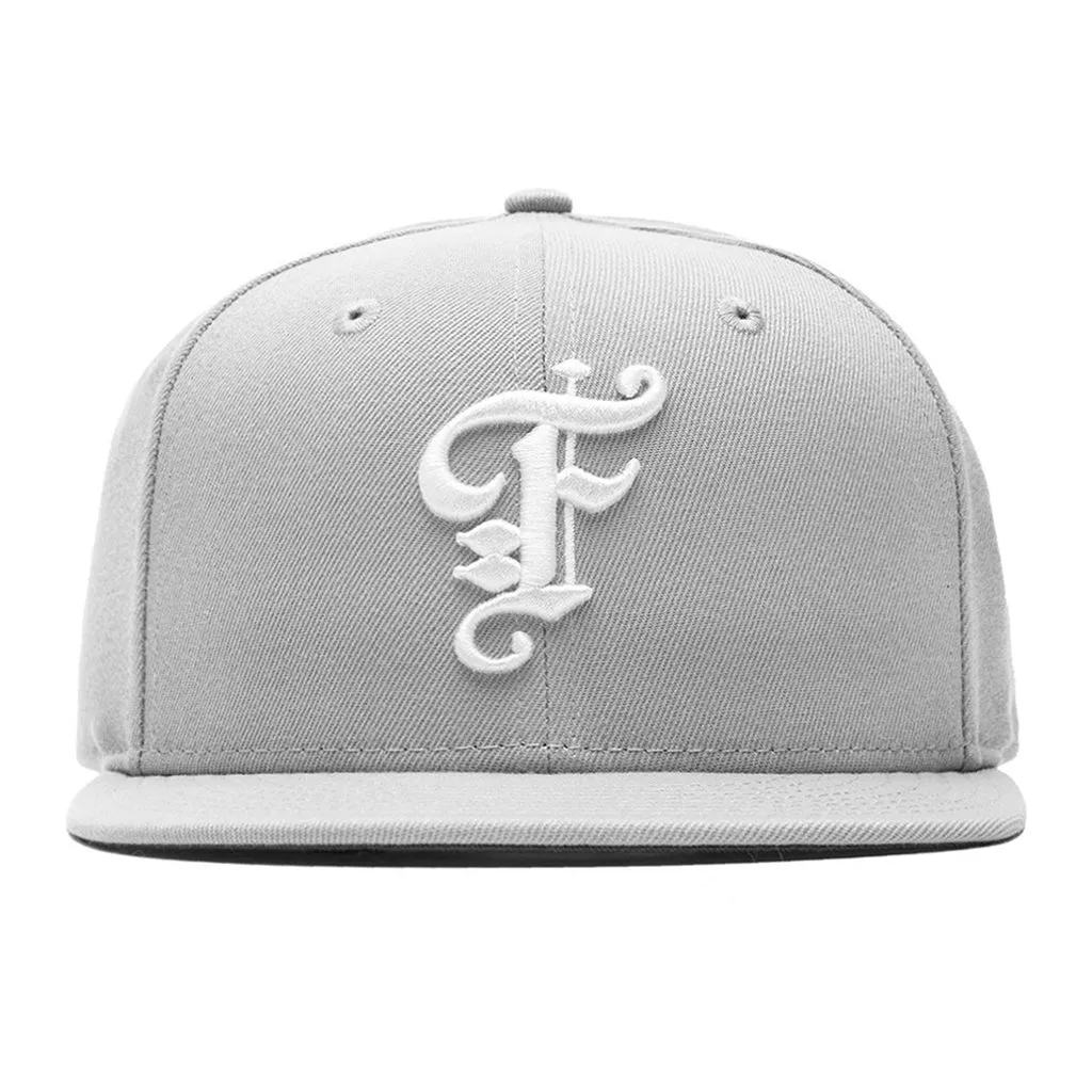 Feature x New Era OE Grey/Off-White Fitted Cap