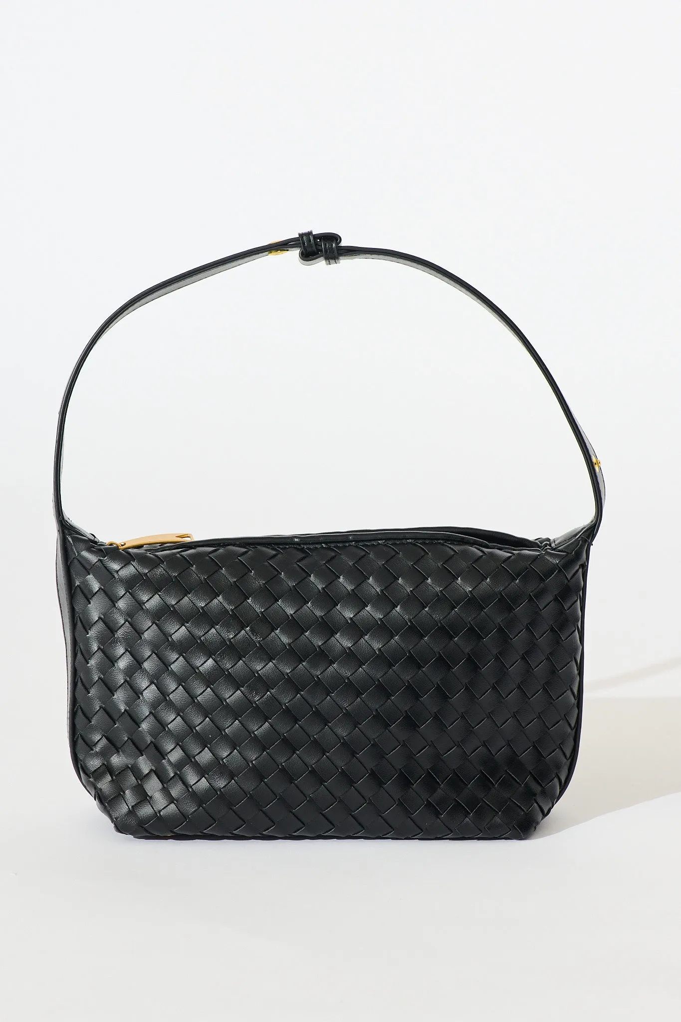 Jennifer Shoulder Bag In Black Woven