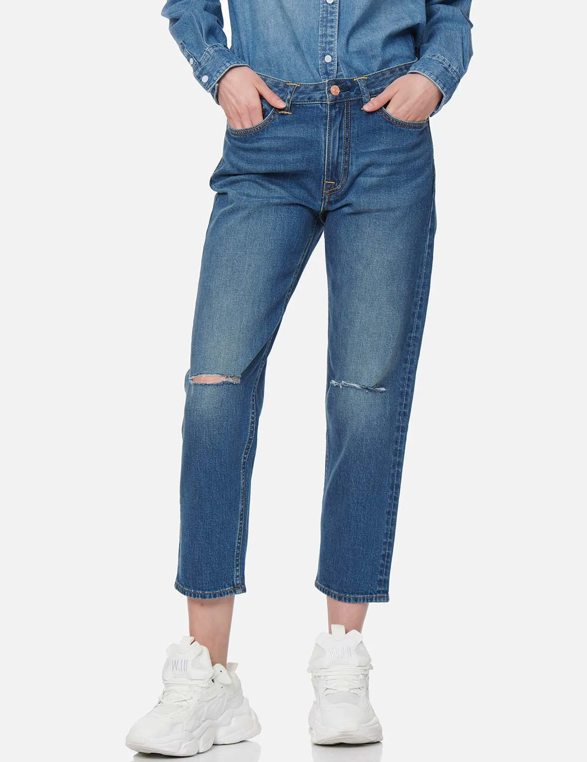 Kamon and Seagull Embroidered Relax-Cut Denim Jeans