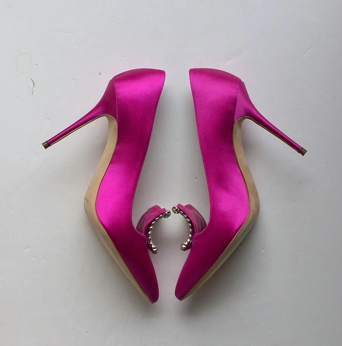 Manolo Blahnik Borlak 105 Fuchsia Satin Strass Heels