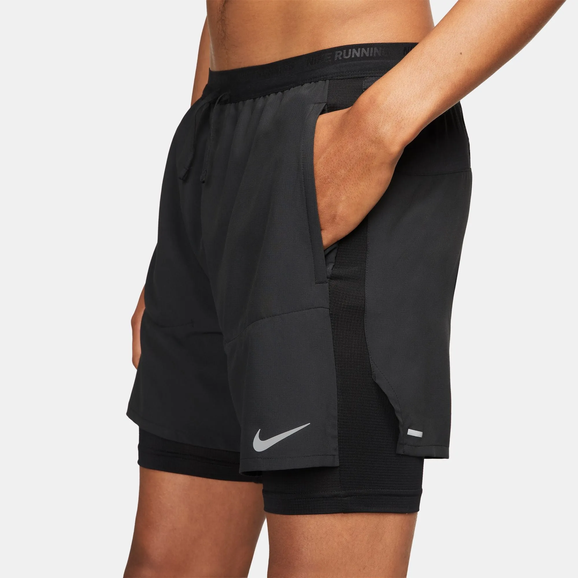 Men's Stride Hybrid Short