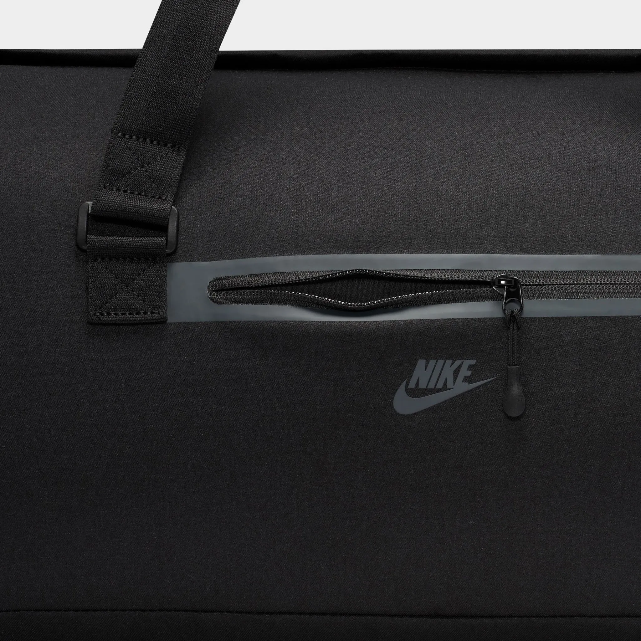 Nike Elemental Premium Duffle Bag 45L Black / Anthracite