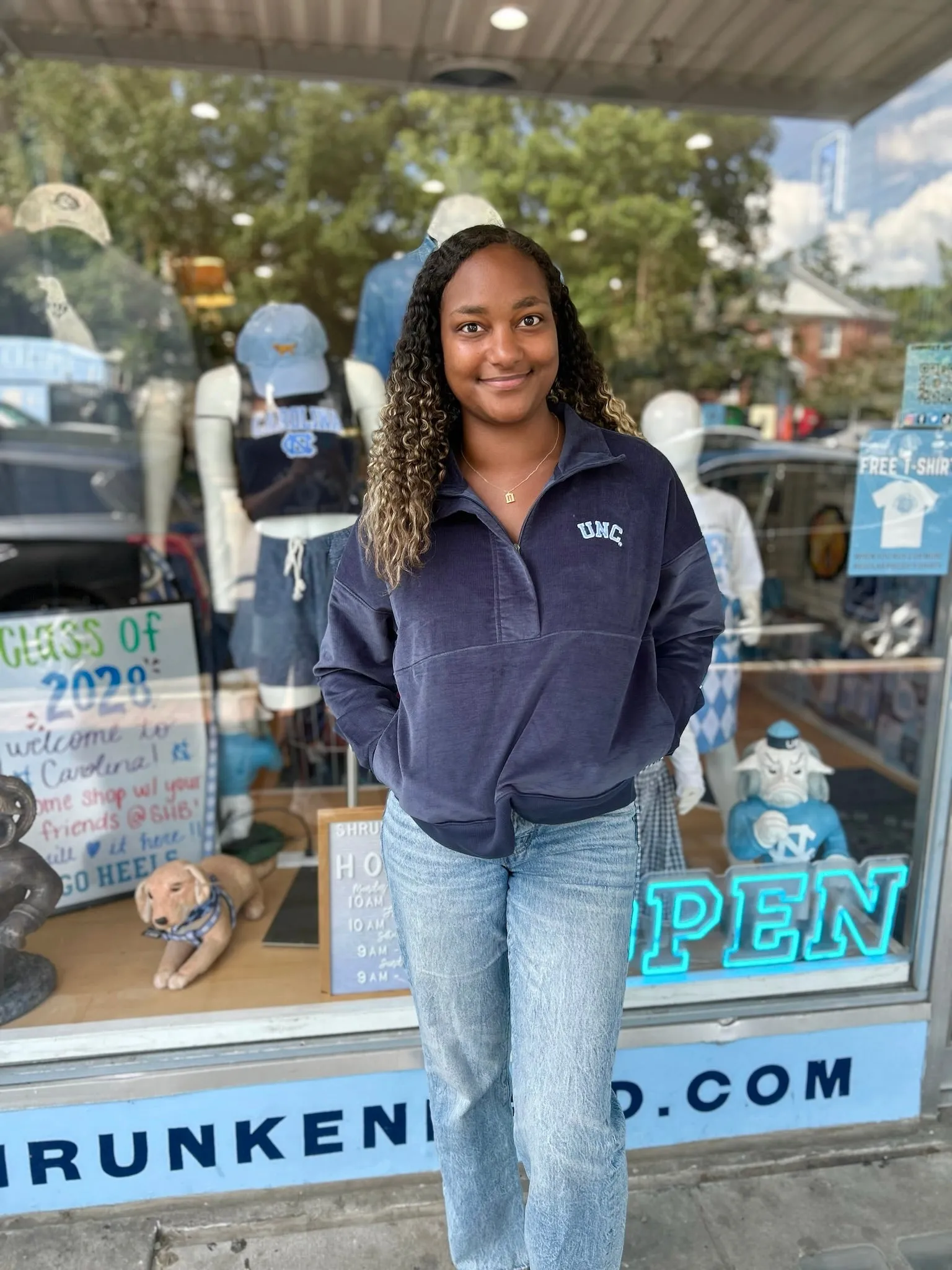 North Carolina Tar Heels Navy Women's Quarter Zip Corduroy Pullover