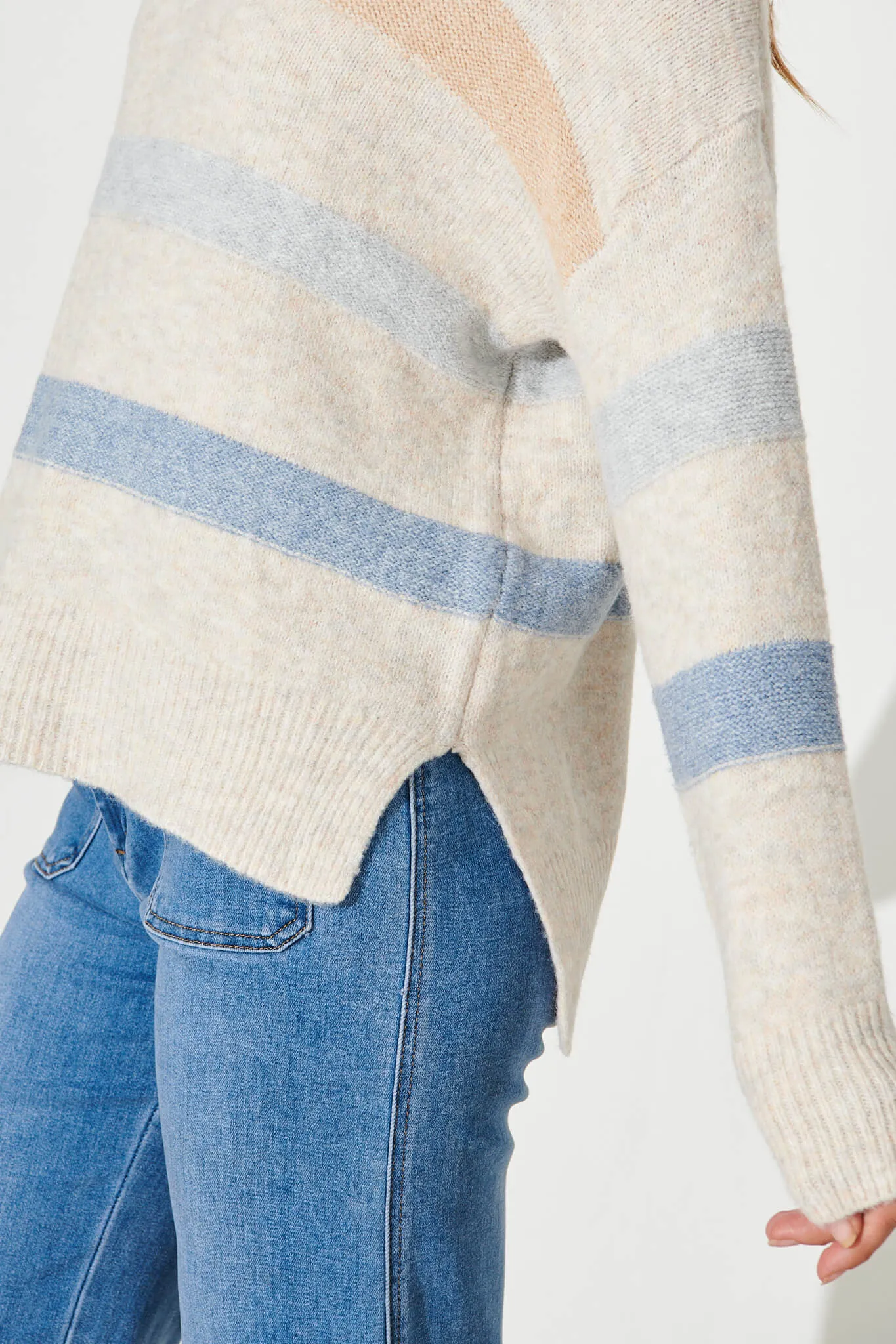 Nove Knit In Light Brown With Blue Stripe Wool Blend