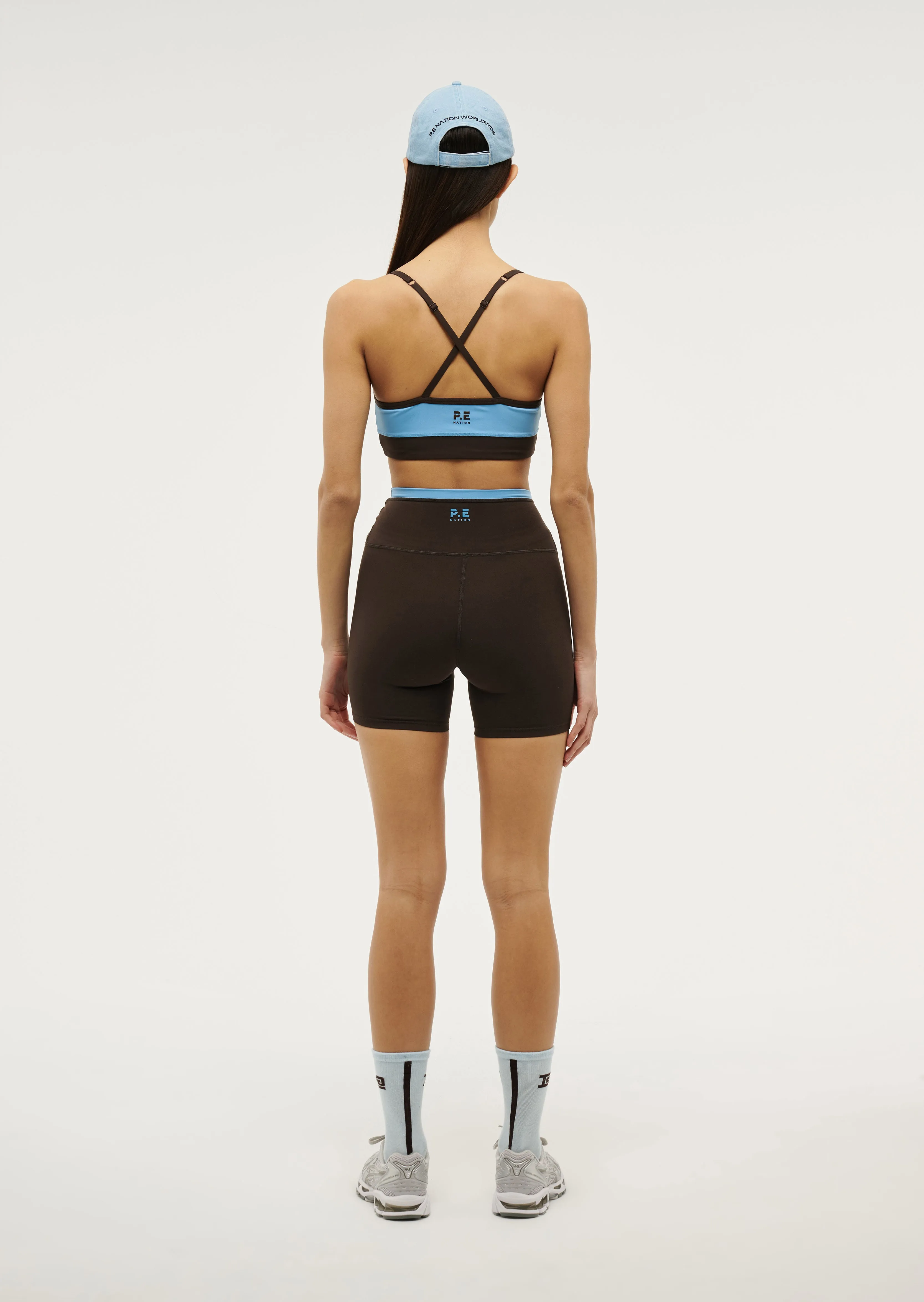 OVERLAND 2 SPORTS BRA IN BRIGHT BLUE / COFFEE