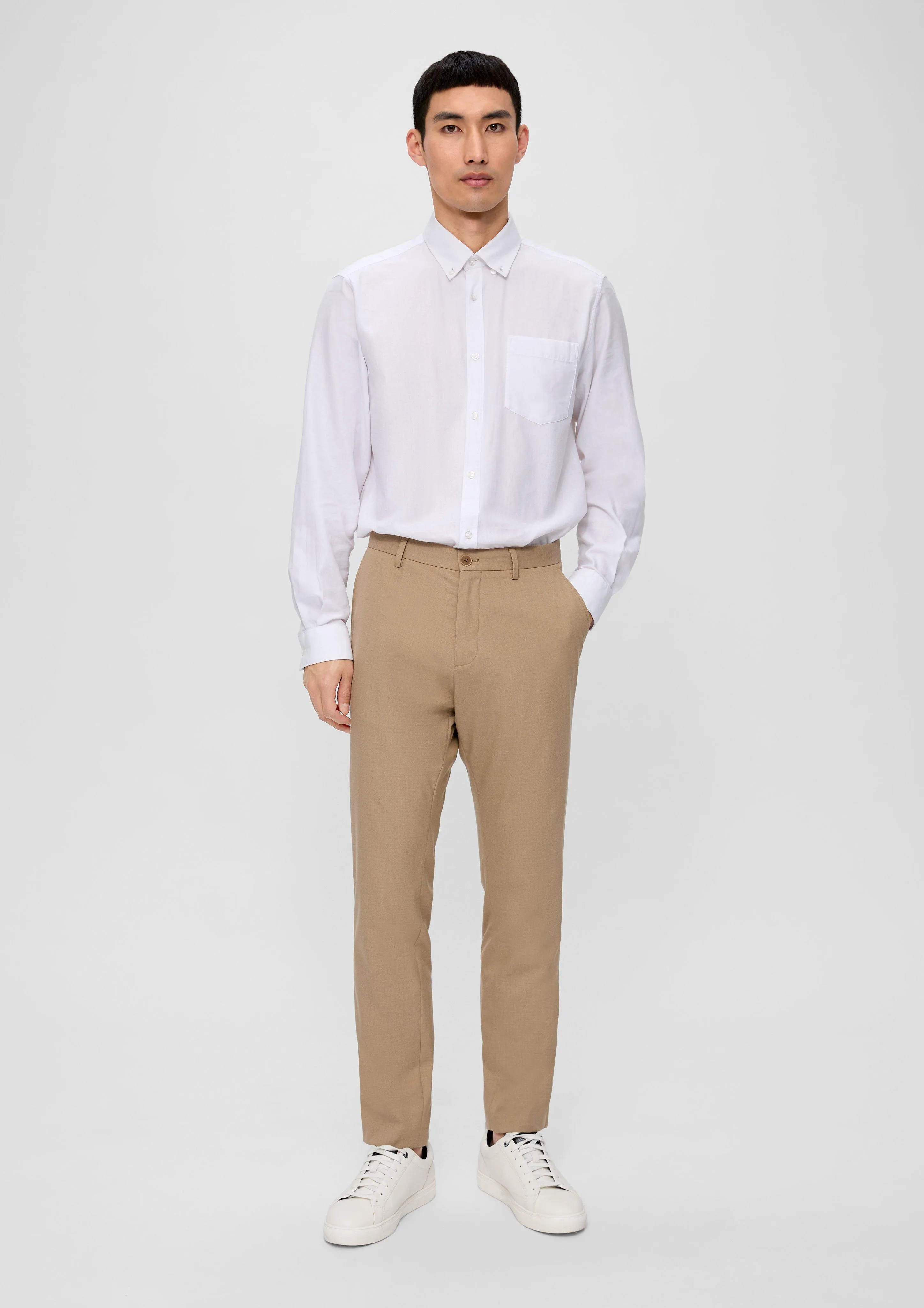 Slim fit: Viscose blend trousers