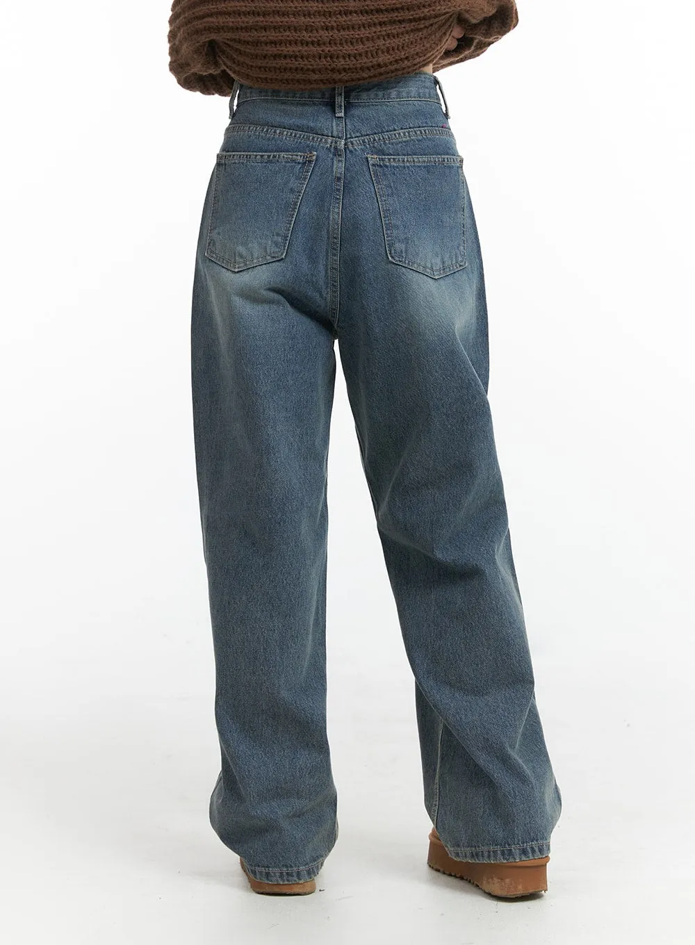 Mid Waist Pocket Straight Leg Jeans IJ411