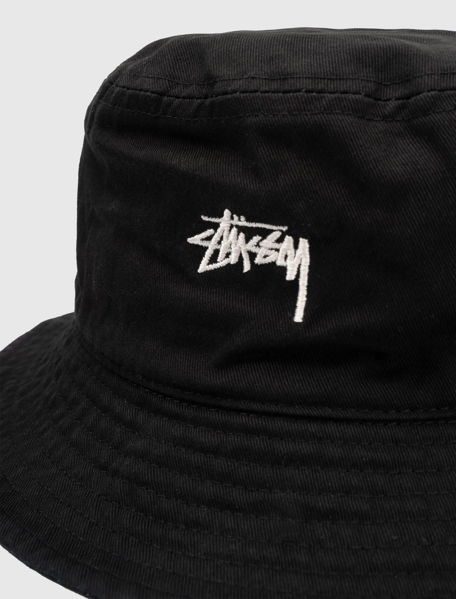 STÜSSY STOCK BUCKET HAT   BLACK