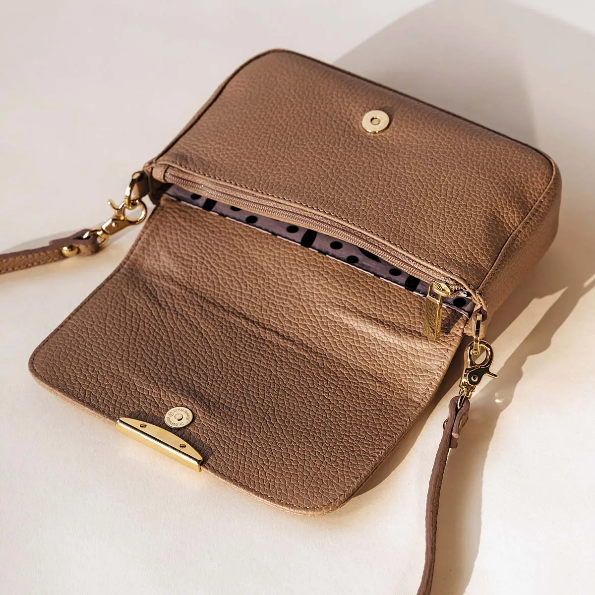 The Day To Night Bag Biscotti Pebble