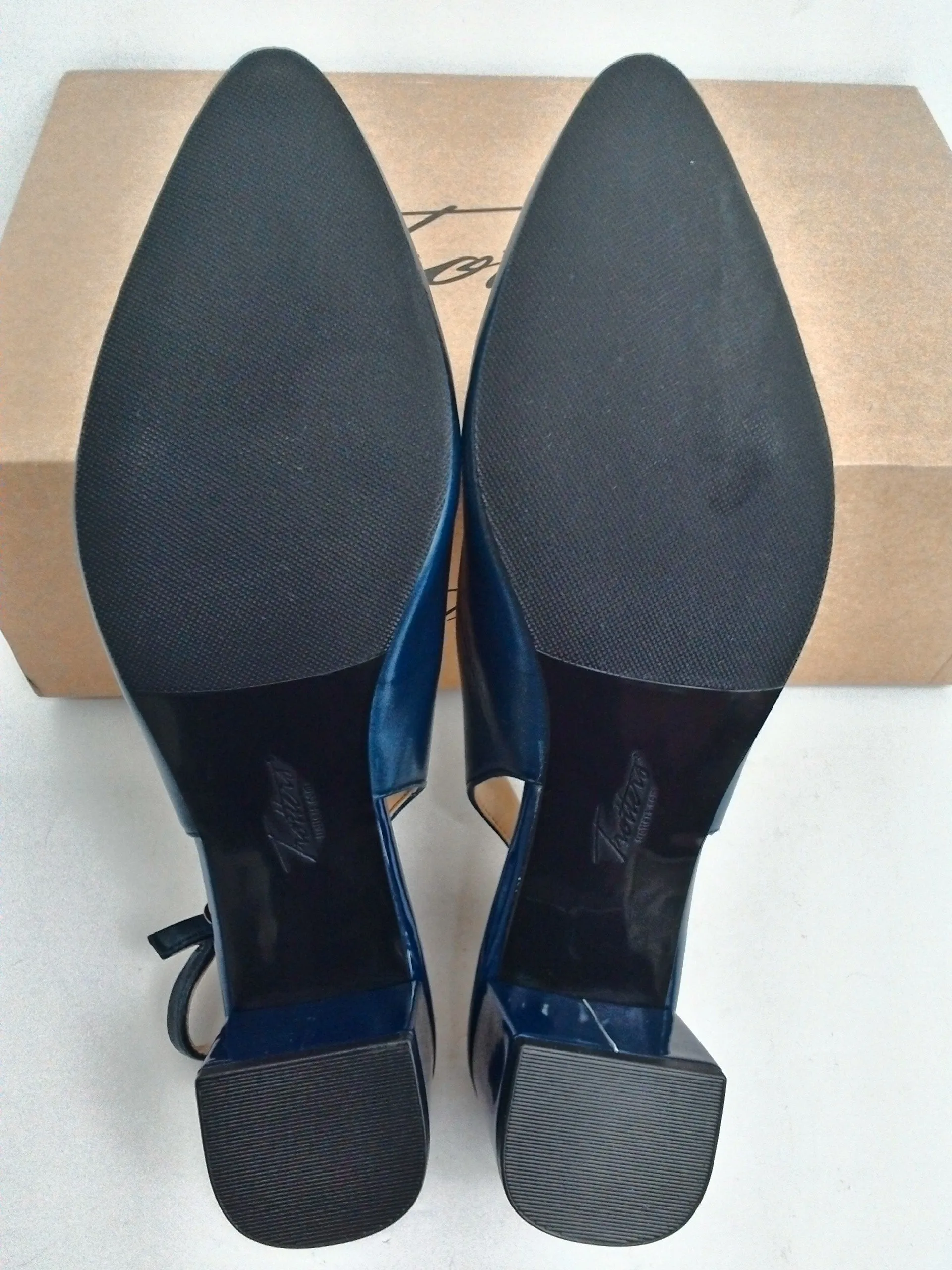 Trotters Women's Kay Navy Blue Heels Size 10.5 M