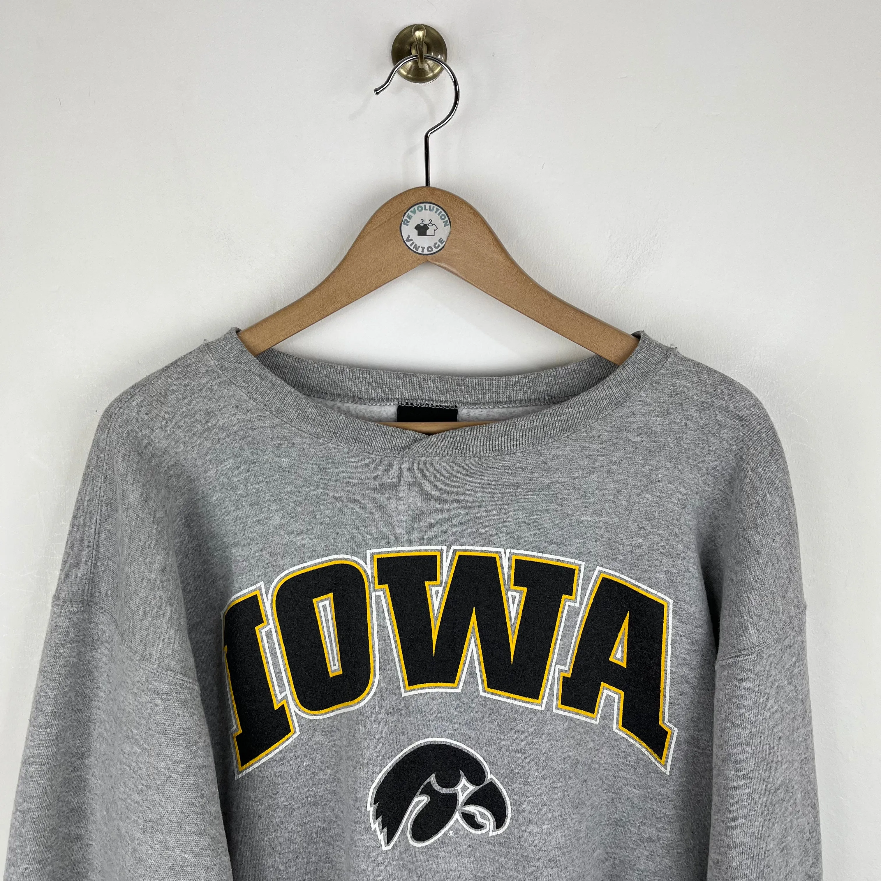 Vintage Iowa sweatshirt size large.