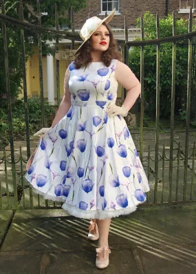 Vintage Swing Dress in White Blue with Floral Print Mid-century Style