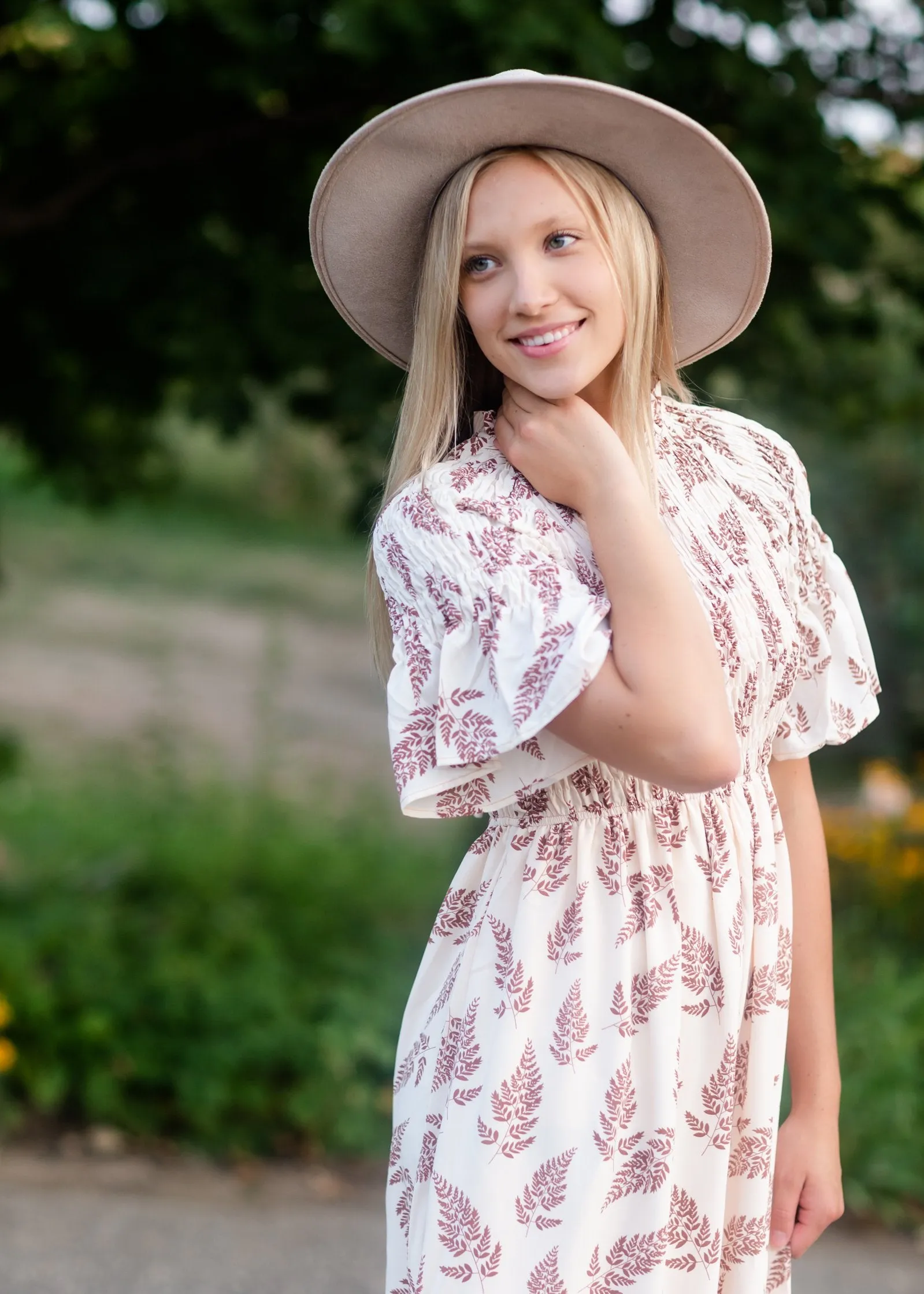 Wide Brim Taupe Panama Hat