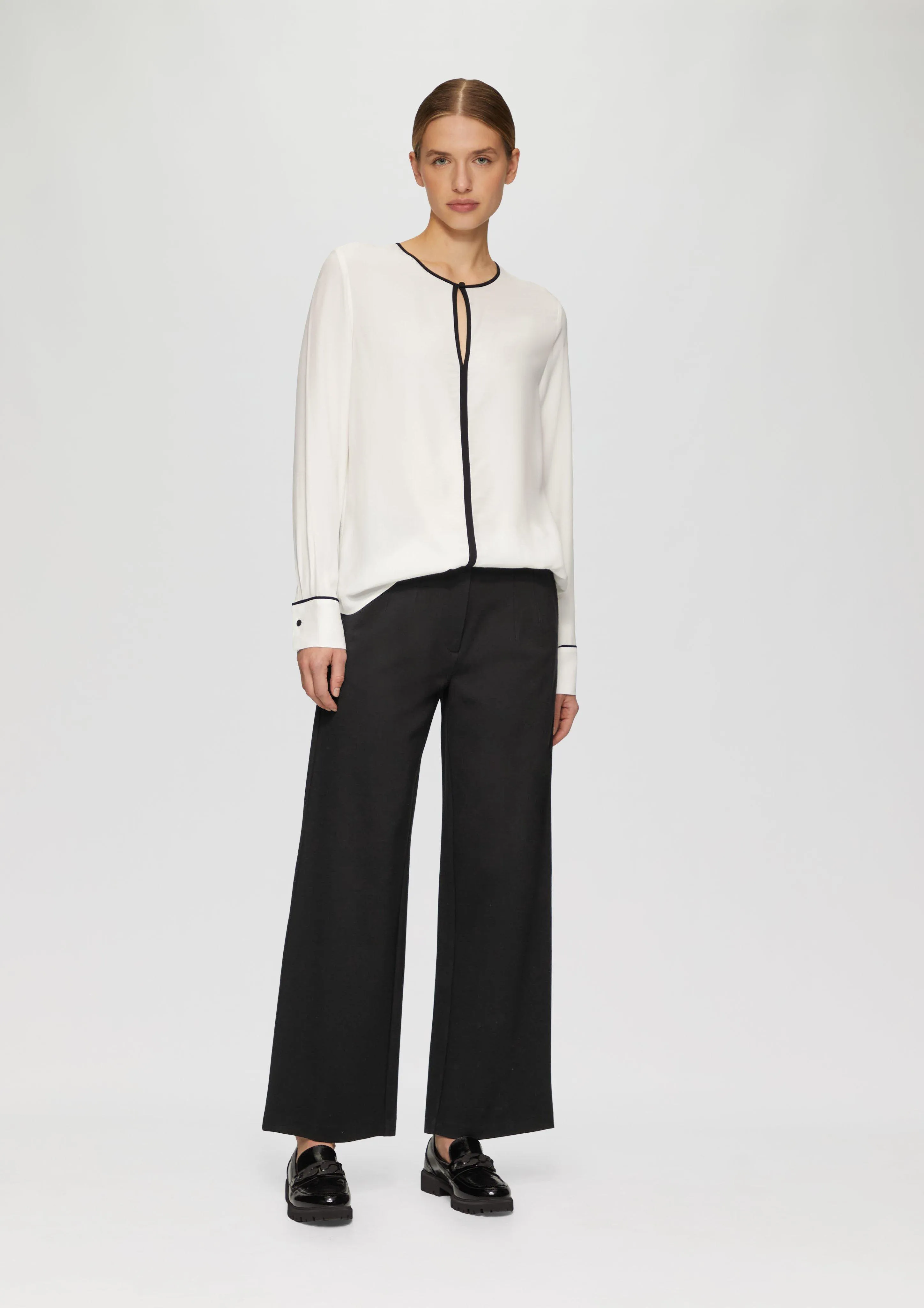 Wide-leg viscose trousers