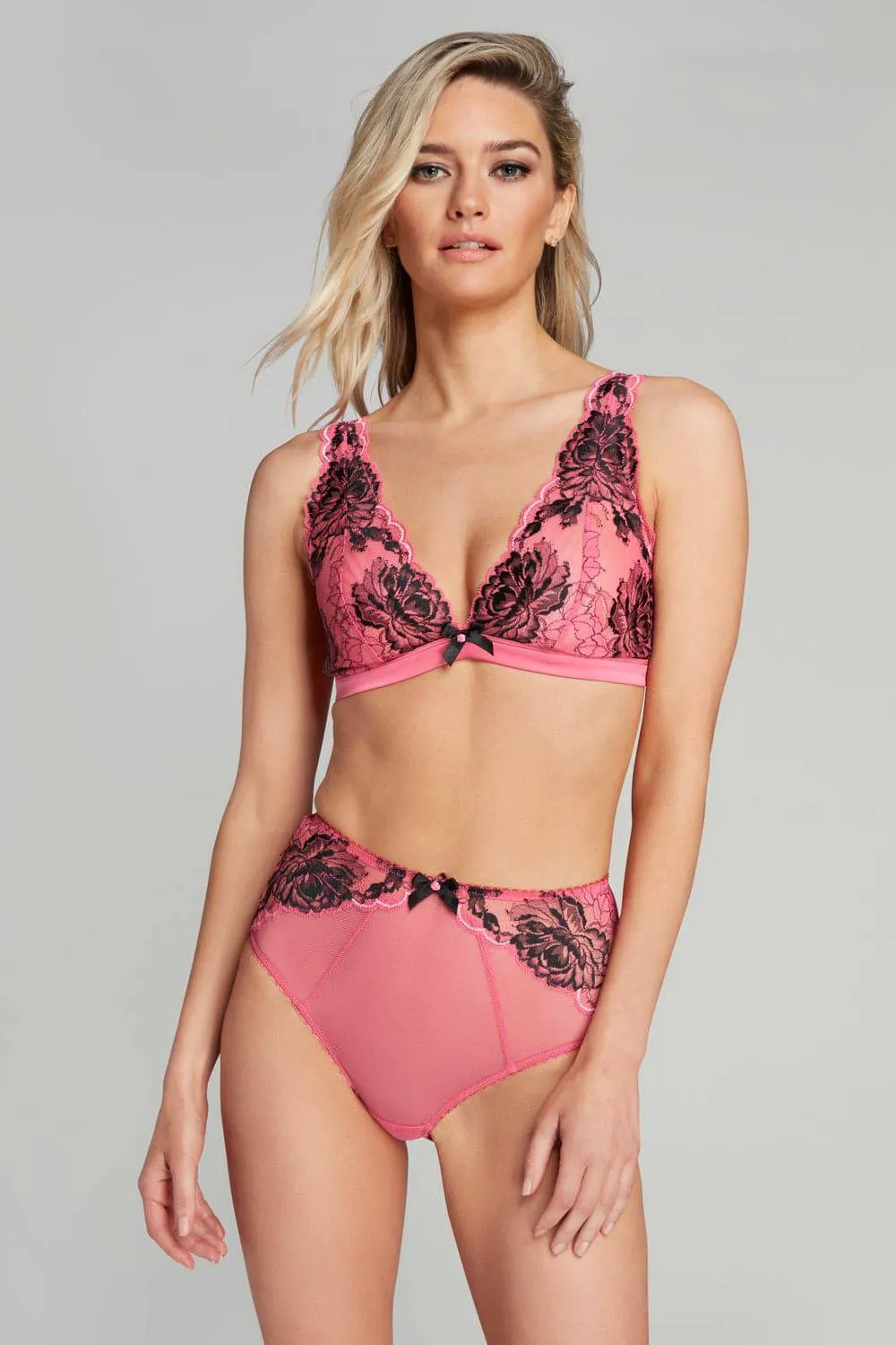 Soft Cup High Apex Bra